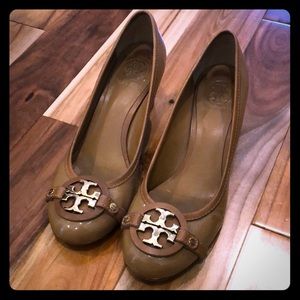 Tory Burch size 7.5. Slightly worn